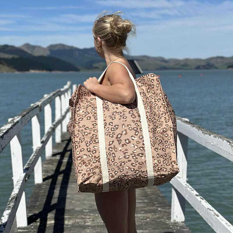 ICO Traders Stuffer Bag - Animal Crackers image number 0